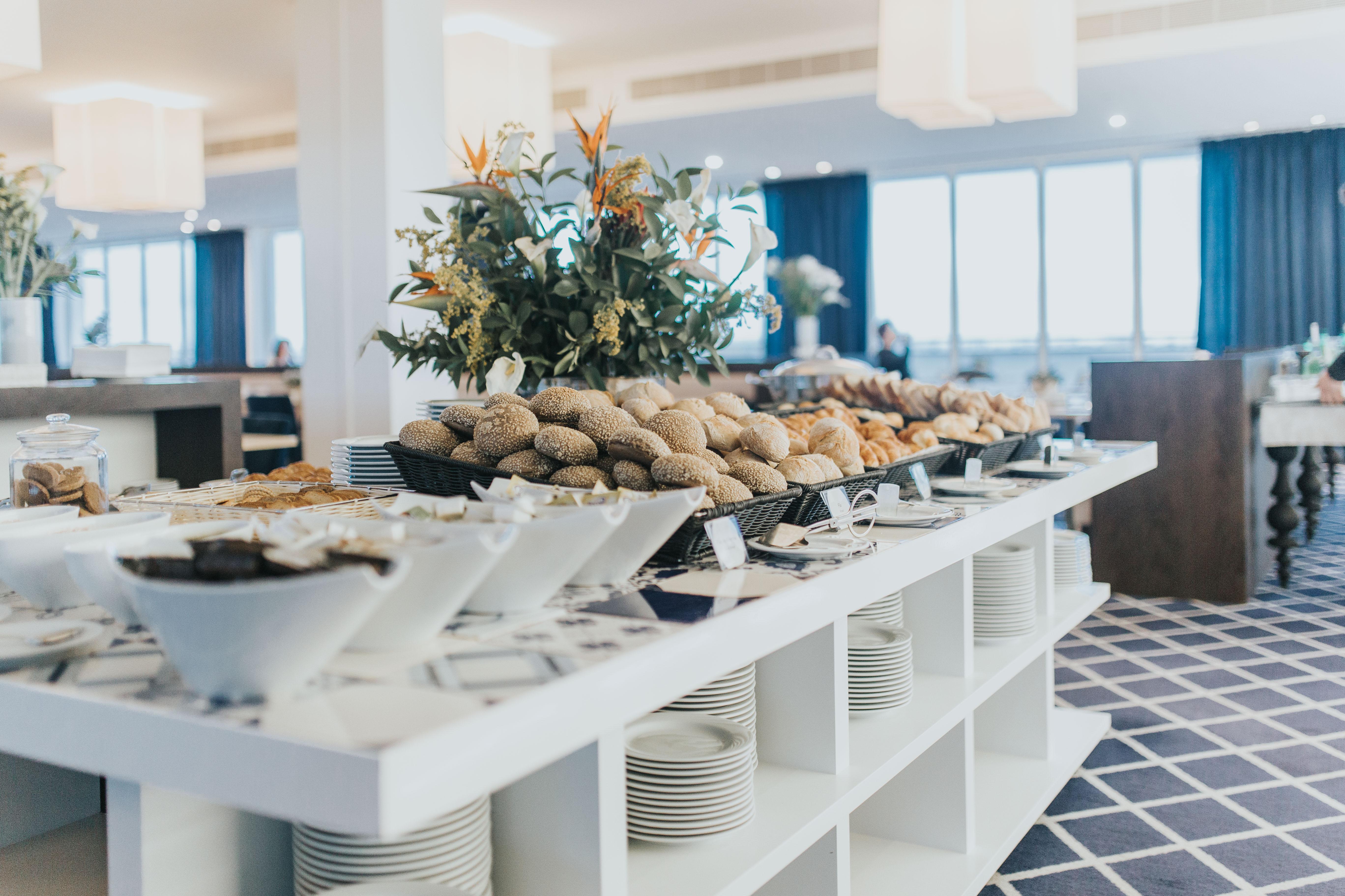 Mh Peniche Hotel ภายนอก รูปภาพ