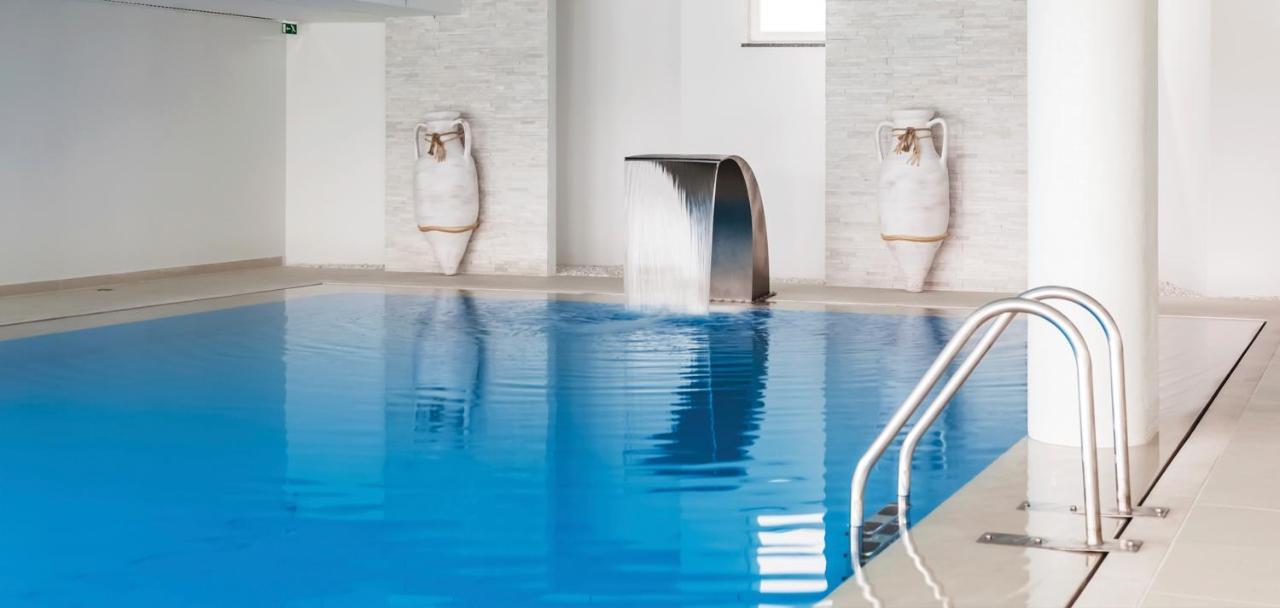 Mh Peniche Hotel ภายนอก รูปภาพ
